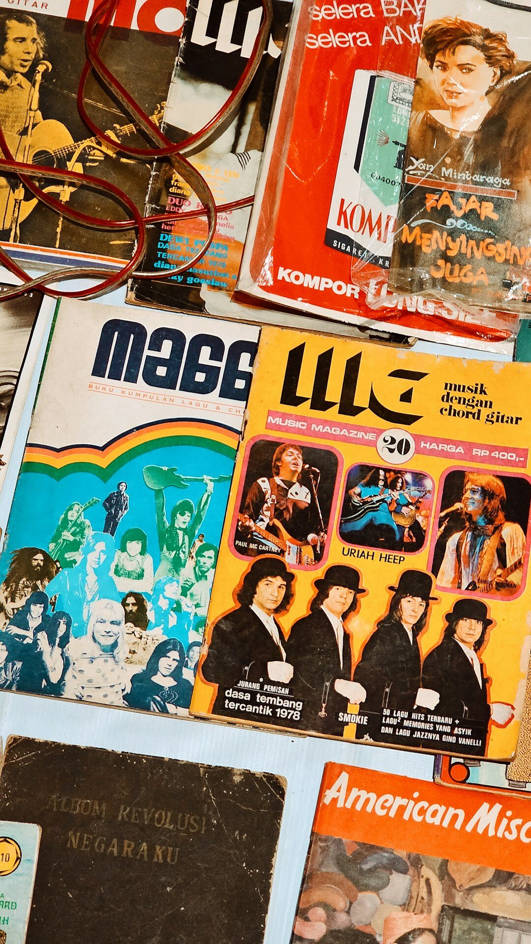 retro magazine advertisement